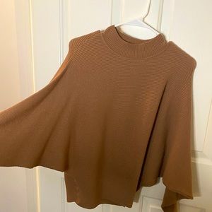 Light brown Sweater. Great condition! Mock turtle neck.